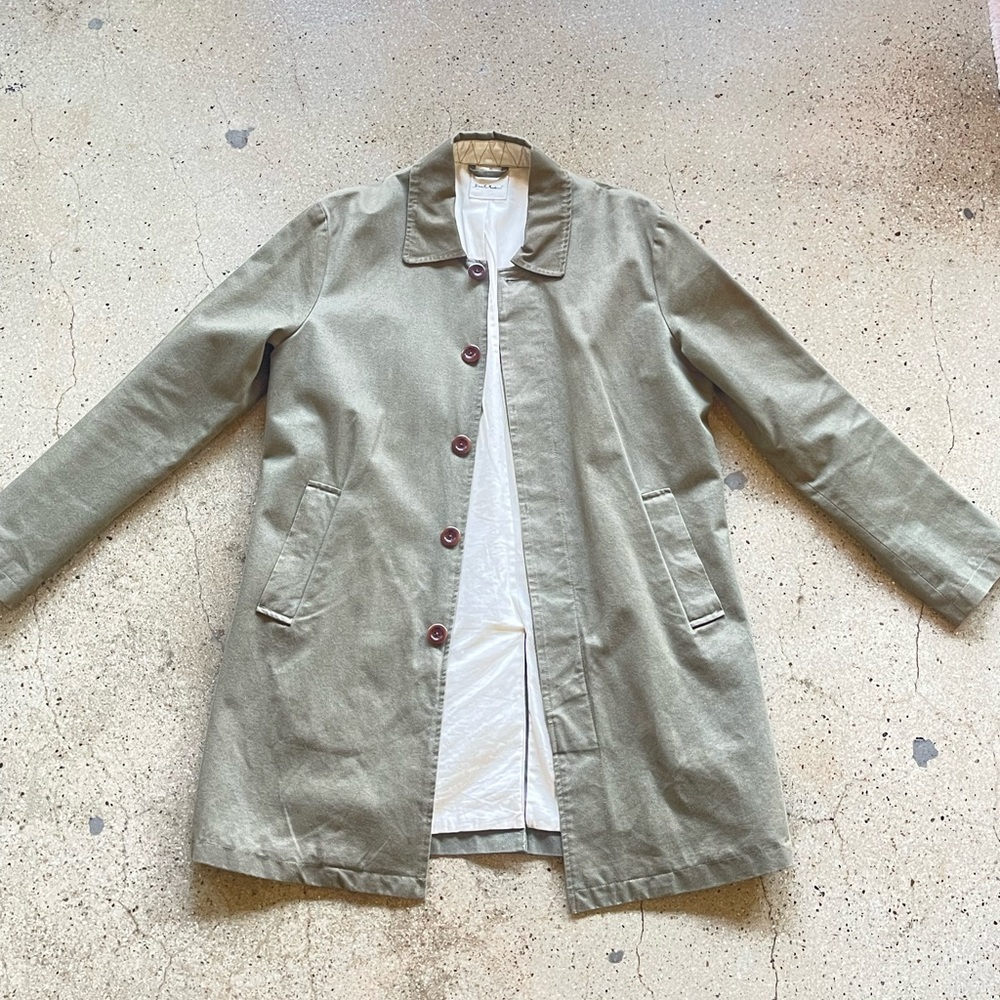 Deus Ex Machina green khaki coat in size medium.